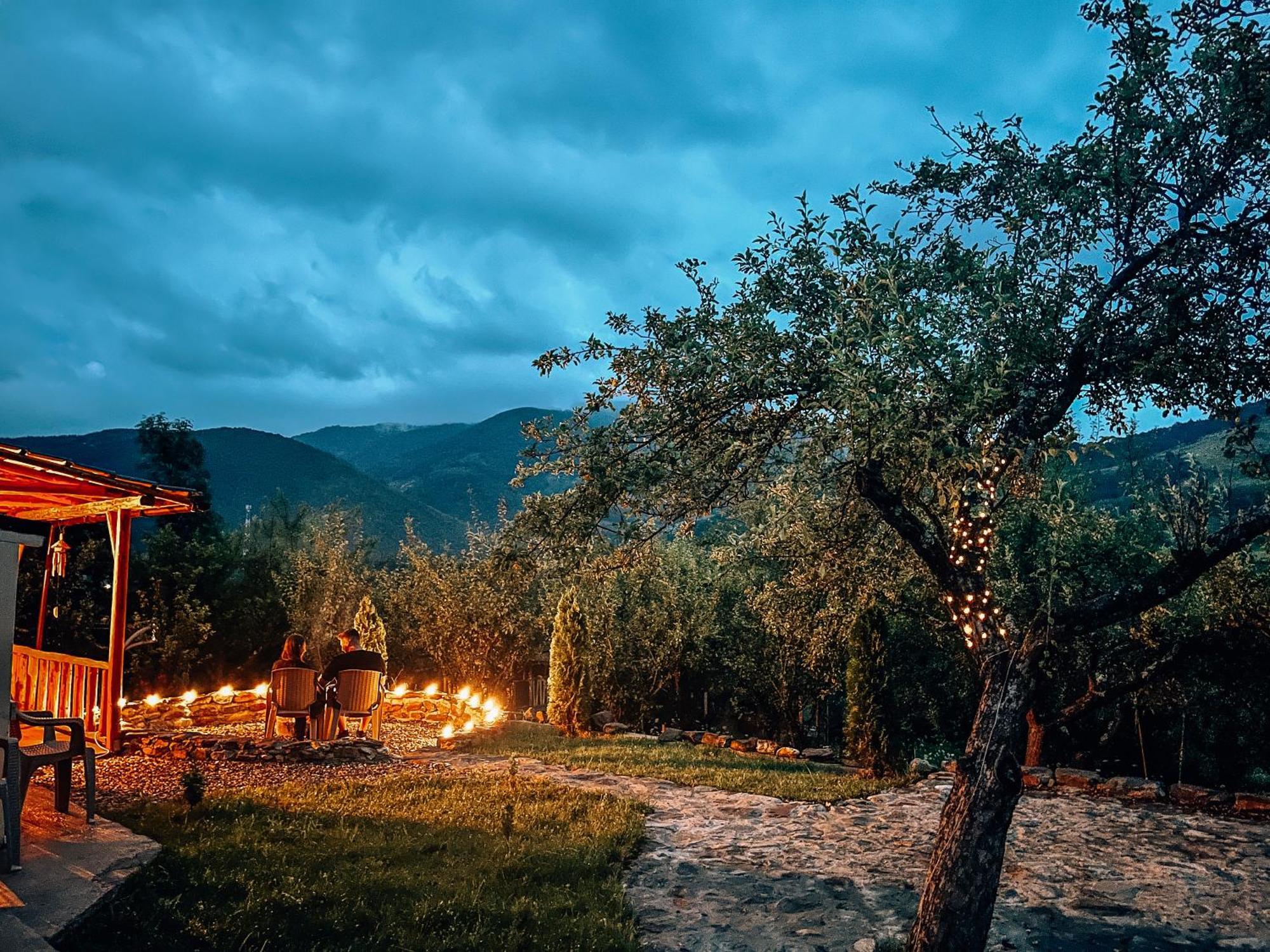 Elysian Fields - The Island Tiny House Bed & Breakfast Sadu Ngoại thất bức ảnh
